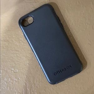 iPhone 8/7/6 otterbox case w/ screen protector